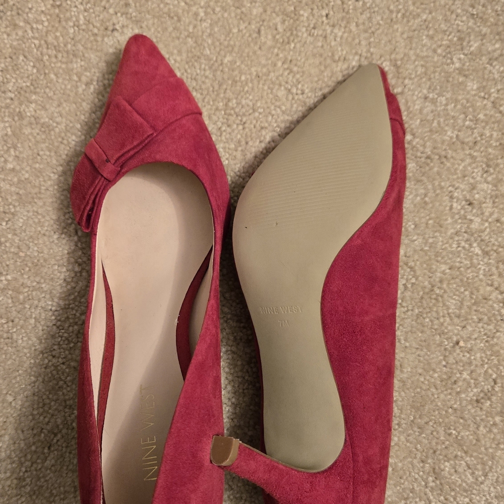 Nine West Women's Red Suede Heels - Picture 3 of 3